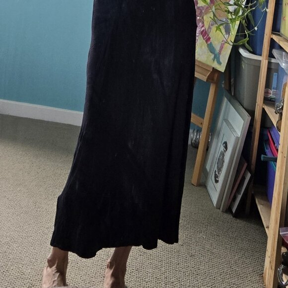 Stunning black maxi dress with lace back, Size 12 - Picture 3 of 6